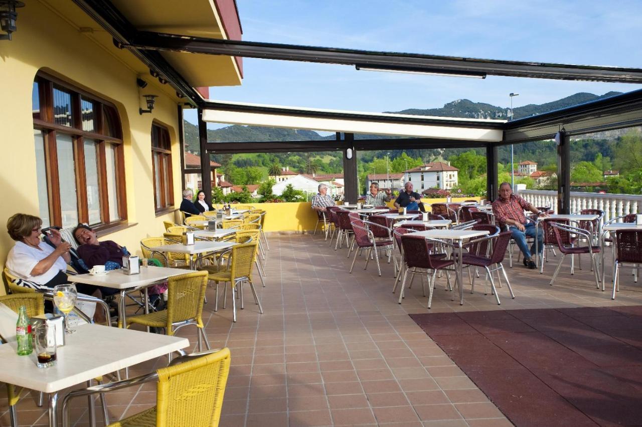 Hospedaje Valle De Liendo Exterior photo
